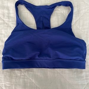 Lululemon sports bra, size 6
